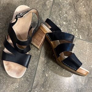 Dansko black leather chunky heel sandals, 38